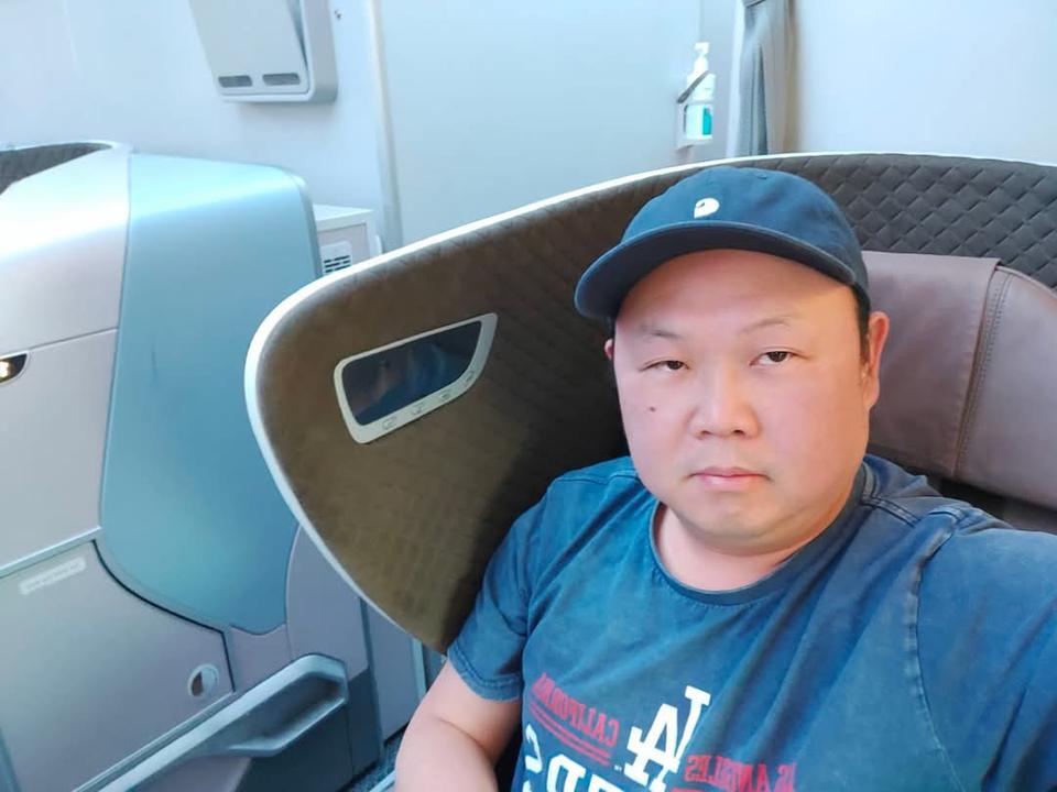 First Time Flying Singapore Airlines Business Class to Malaysia 2022